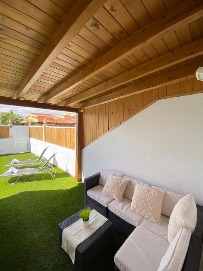 Beach Villa Private Heated Pool กาเลตาเดฟุสเต ภายนอก รูปภาพ