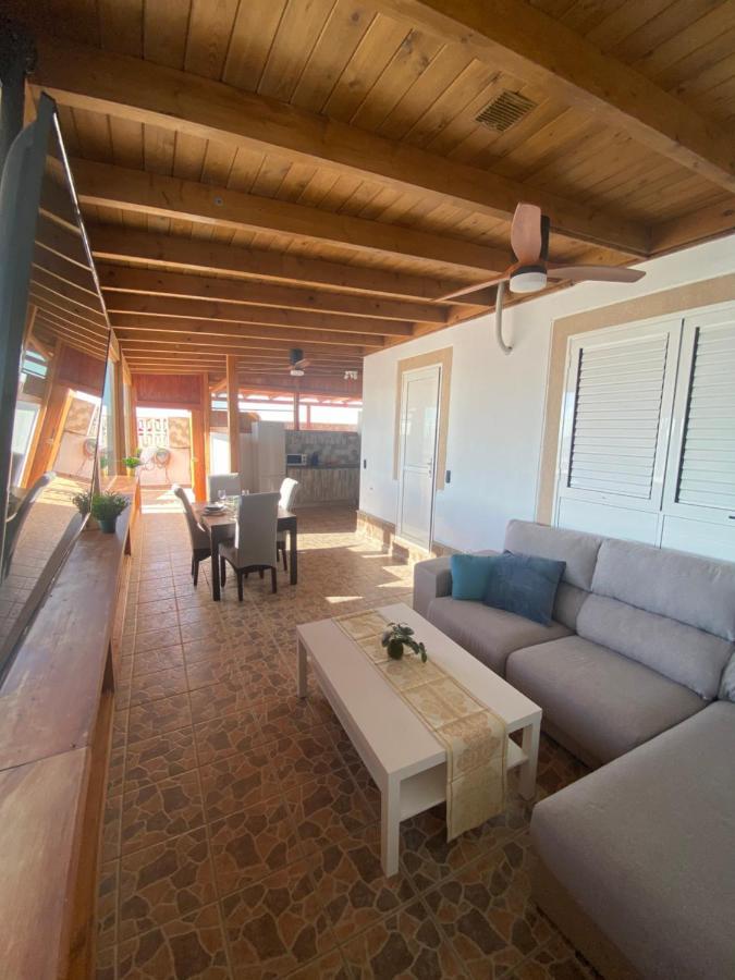 Beach Villa Private Heated Pool กาเลตาเดฟุสเต ภายนอก รูปภาพ